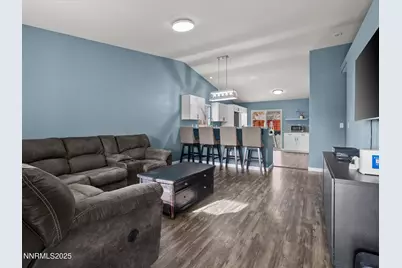 17795 Georgetown Drive, Reno, NV 89508 - Photo 9