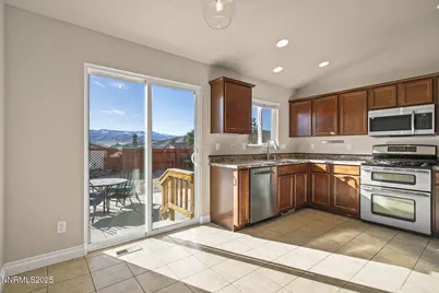 18261 Grizzly Bear Court, Reno, NV 89508 - Photo 7