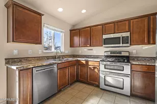 18261 Grizzly Bear Court, Reno, NV 89508 - Photo 9