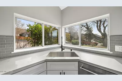 5700 E Hidden Valley Drive, Reno, NV 89502 - Photo 31