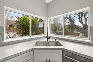 5700 E Hidden Valley Dr, Reno, NV 89502 - Photo 31