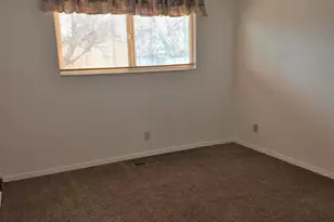 7215 Marlin Dr, Reno, NV 89506 - Photo 11