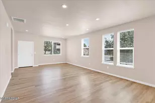 916 Garden Ct, Indian Hills, NV 89705 - Photo 17