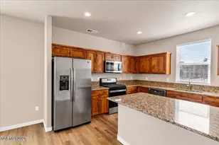 916 Garden Ct, Indian Hills, NV 89705 - Photo 13