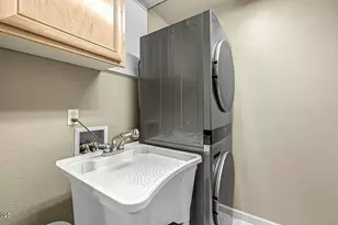 7302 Little Easy St, Sparks, NV 89436 - Photo 15