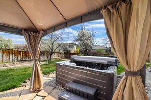 7302 Little Easy St, Sparks, NV 89436 - Photo 51