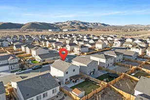 1383 Old Barn Rd, Sparks, NV 89436 - Photo 11