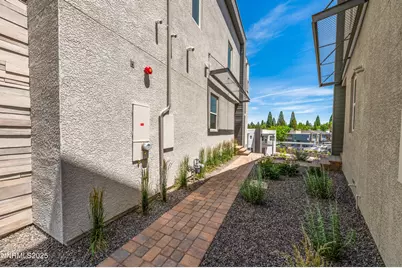 1513 Golf Club Dr, Reno, NV 89519 - Photo 9
