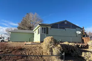 7700 Essex Way, Reno, NV 89506 - Photo 3