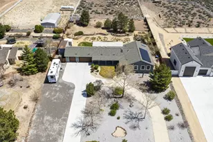 8570 Eaglenest Rd, Sparks, NV 89436 - Photo 37