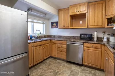 1659 Davidson Way, Reno, NV 89509 - Photo 9