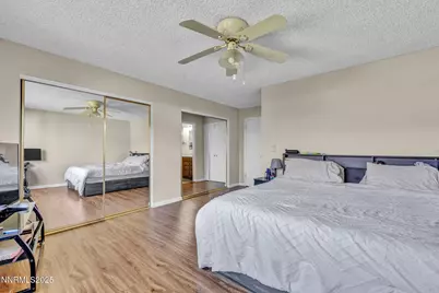 914 Glen Martin Drive, Sparks, NV 89434 - Photo 11