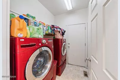 689 Canary Circle, Fernley, NV 89408 - Photo 21