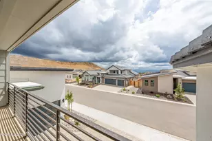 1075 Udowski Ct, Reno, NV 89523 - Photo 37