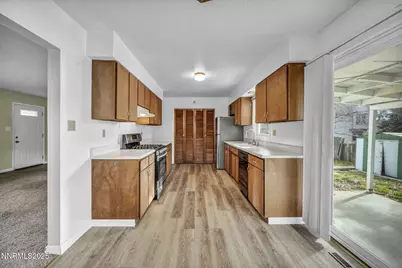 513 W Fourth Street, Carson City, NV 89703 - Photo 9