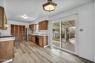 513 W Fourth Street, Carson City, NV 89703 - Photo 11