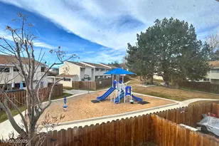 3545 Willow Hills Cir, Reno, NV 89512 - Photo 5