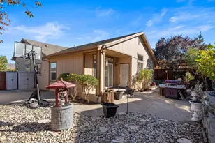 805 Sauvignon Dr, Reno, NV 89506 - Photo 37