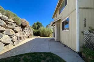 3951 Aspendale Dr, Reno, NV 89503 - Photo 7