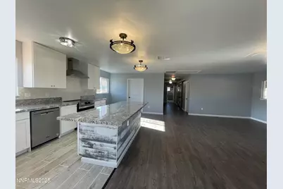 370 Connelly St, Hawthorne, NV 89415 - Photo 9