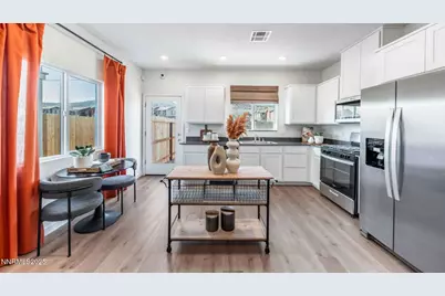 8399 Redwood Dawn Drive, Reno, NV 89506 - Photo 7