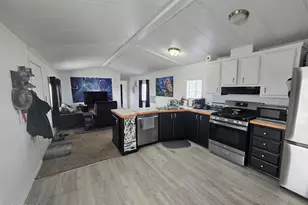 1365 Lahontan St, Silver Springs, NV 89429 - Photo 9