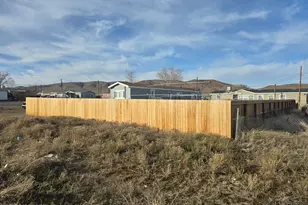 1365 Lahontan St, Silver Springs, NV 89429 - Photo 5
