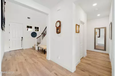10260 Rollins Drive, Reno, NV 89521 - Photo 7