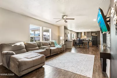 310 Grosh Avenue, Dayton, NV 89403 - Photo 11