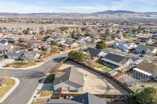 198 Tankersley Dr, Sparks, NV 89436 - Photo 31