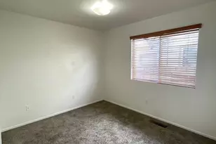 8121 Big River Dr, Reno, NV 89506 - Photo 11