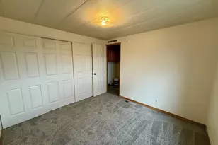 305 Kimble Dr, Spring Creek, NV 89815 - Photo 33