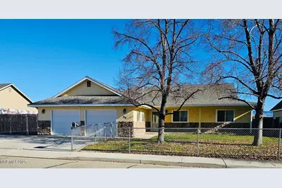 316 Kay Way, Yerington, NV 89447 - Photo 1