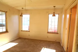 305 Parkland Way, Fernley, NV 89408 - Photo 13