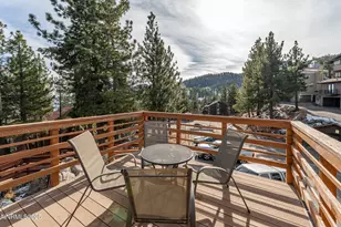 281 Orion Ln, Stateline, NV 89449 - Photo 15