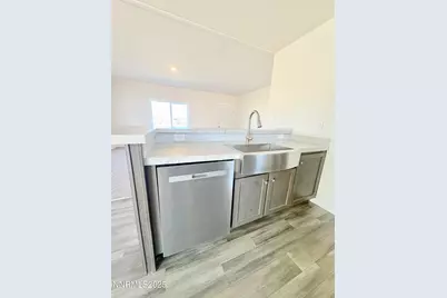 3135 Rawhide, Silver Springs, NV 89429 - Photo 11