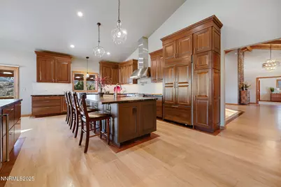 1205 Greensburg Circle, Reno, NV 89509 - Photo 9