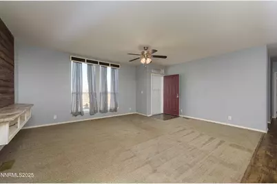 2595 E 4th Street, Silver Springs, NV 89429 - Photo 11