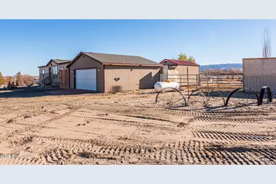 2595 E 4th Street, Silver Springs, NV 89429 - Photo 41
