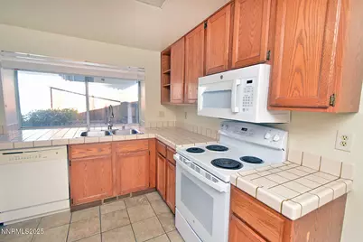 5132 Aspen View Drive, Reno, NV 89523 - Photo 7