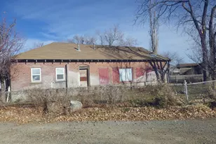 360 E 2nd St, Battle Mountain, NV 89820 - Photo 5