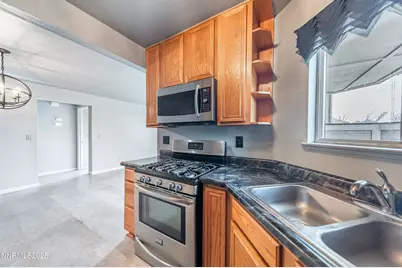 2679 Sycamore Glen Drive #APT 4, Sparks, NV 89434 - Photo 7