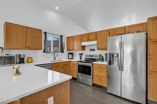 7008 Mozart Ct, Sun Valley, NV 89433 - Photo 9