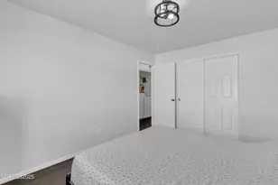 7008 Mozart Ct, Sun Valley, NV 89433 - Photo 21