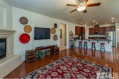 10845 Dancing Aspen Drive, Reno, NV 89521 - Photo 5