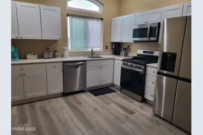 7871 Anchor Point Court, Reno, NV 89506 - Photo 7