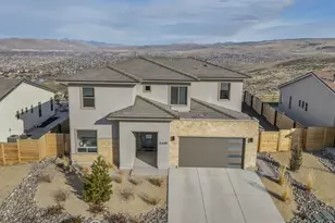 5448 Fossilstone Dr, Sparks, NV 89436 - Photo 3