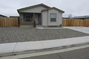 202 Quail Run Dr, Yerington, NV 89447 - Photo 1