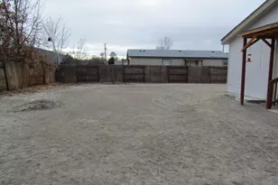 202 Quail Run Dr, Yerington, NV 89447 - Photo 23