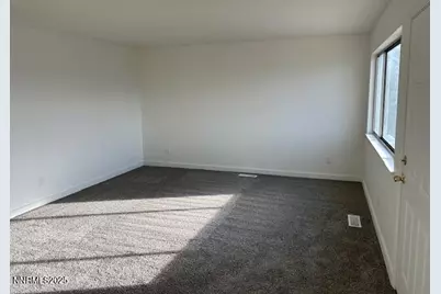 943 E Front Street, Fallon, NV 89406 - Photo 9